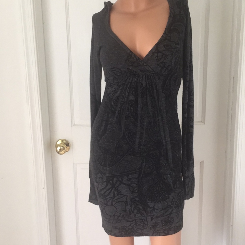 Black/gray sweater dress